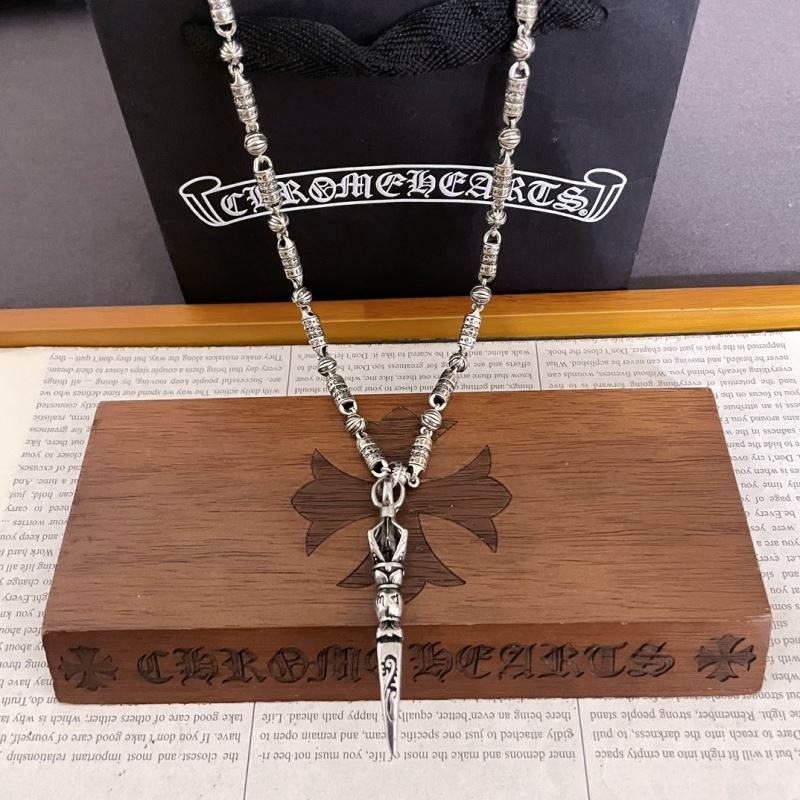Ch**me He**ts necklaces